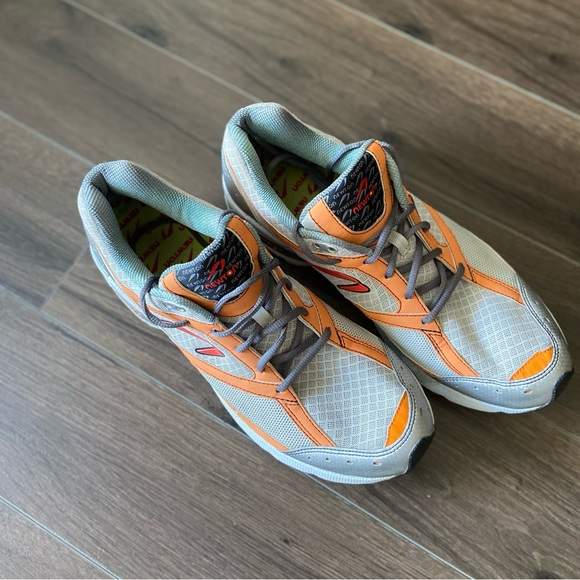 Newton Sir Isaac Running Men Training Sneakers - Picture 4 of 9